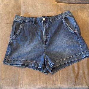 GAP Blue Jean Shorts Classic Fit